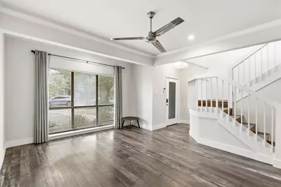 543 Josephine Street, Dallas, TX 75246 - Photo 2