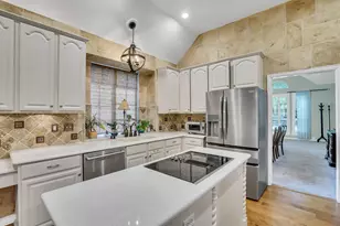 3416 Emerald Cove Dr, Flower Mound, TX 75022 - Photo 8