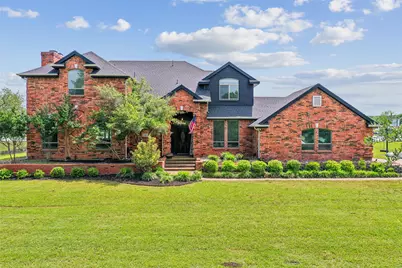 10 Ski Haven Drive, Justin, TX 76247 - Photo 1