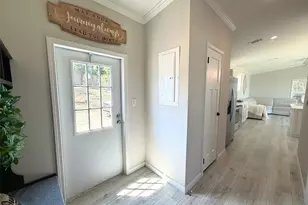 213 Meadow Pond Ct, Runaway Bay, TX 76426 - Photo 18