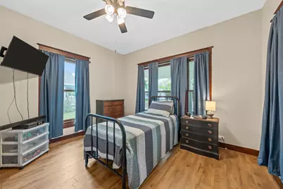 201 W Pecan Street, West, TX 76691 - Photo 8