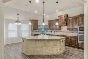 2001 Chapel Creek Dr, Kaufman, TX 75142 - Photo 16