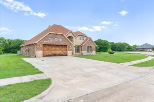 2001 Chapel Creek Dr, Kaufman, TX 75142 - Photo 6