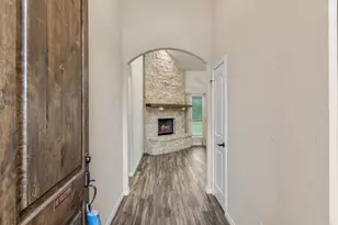 2001 Chapel Creek Dr, Kaufman, TX 75142 - Photo 10