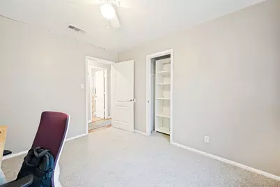 520 W Inwood Drive, Arlington, TX 76010 - Photo 18