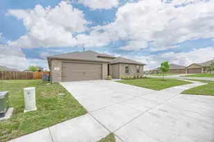 319 Colony Way, Fate, TX 75189 - Photo 32
