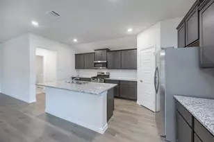 319 Colony Way, Fate, TX 75189 - Photo 6