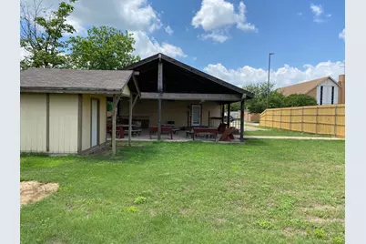 414 Avenue C, Duncanville, TX 75116 - Photo 18
