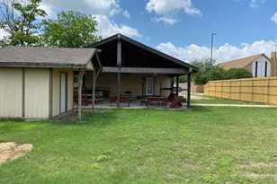 414 Avenue C, Duncanville, TX 75116 - Photo 18