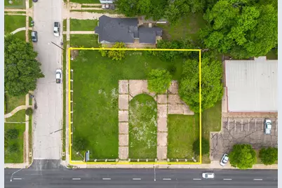 2217 W Waco Drive #2221, Waco, TX 76707 - Photo 1