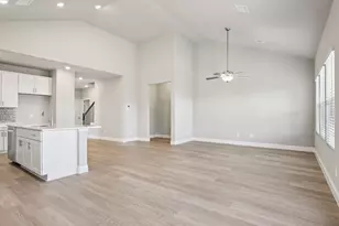 2215 Zephyr Dr, Princeton, TX 75407 - Photo 4