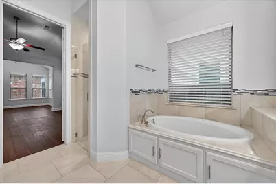 1107 Amber Rose Way, Arlington, TX 76005 - Photo 18