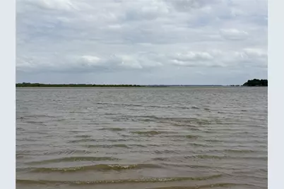 204 Causeway Cove, Seven Points, TX 75143 - Photo 1