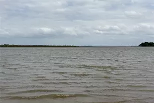 204 Causeway Cove, Seven Points, TX 75143 - Photo 1