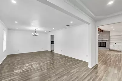 7027 Hunnicut Road, Dallas, TX 75227 - Photo 8