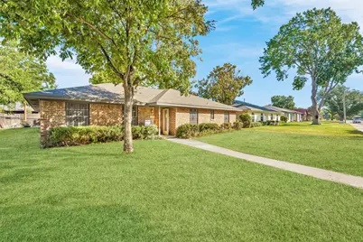 7027 Hunnicut Road, Dallas, TX 75227 - Photo 4