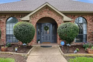 1516 Glastonbury Dr, Plano, TX 75075 - Photo 2