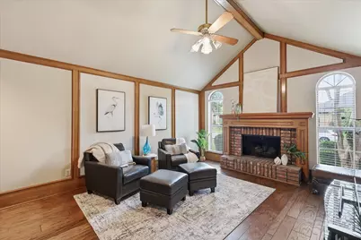 1516 Glastonbury Drive, Plano, TX 75075 - Photo 14