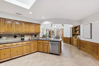 1516 Glastonbury Drive, Plano, TX 75075 - Photo 12