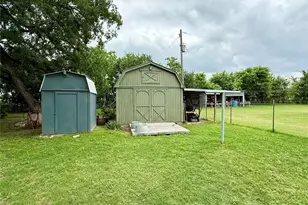 830 Co Rd 109, Hamilton, TX 76531 - Photo 26
