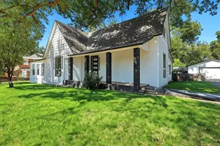 605 N Main St, Winnsboro, TX 75494 - Photo 1