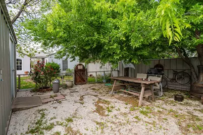 1004 N 7th Street, Ballinger, TX 76821 - Photo 34