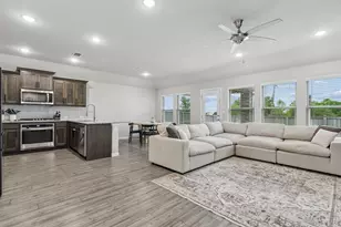 6909 Lilac Dr, Venus, TX 76084 - Photo 4