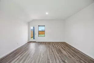 1216 Laguna Ln, Princeton, TX 75407 - Photo 10
