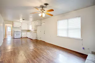 213 Sheri Ln, Hurst, TX 76053 - Photo 12