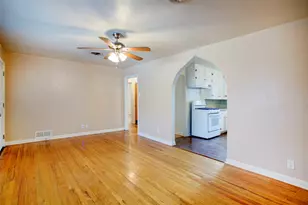 213 Sheri Ln, Hurst, TX 76053 - Photo 6