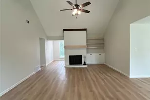 9904 Ivy Leaf Ln, Fort Worth, TX 76108 - Photo 4