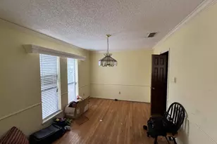 1316 Edna St, Commerce, TX 75428 - Photo 2