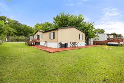 5821 Parkside Court, Granbury, TX 76048 - Photo 34