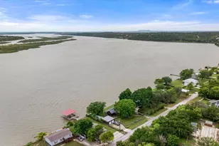 5821 Parkside Ct, Granbury, TX 76048 - Photo 30