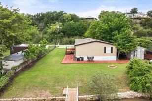 5821 Parkside Ct, Granbury, TX 76048 - Photo 30
