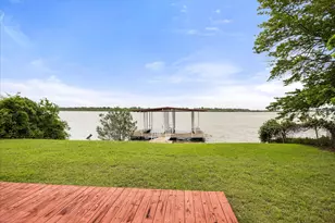 5821 Parkside Ct, Granbury, TX 76048 - Photo 36