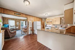 909 S Carlton St, Ennis, TX 75119 - Photo 10