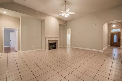 804 Cresthaven Drive, McKinney, TX 75071 - Photo 8