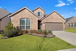 549 Cedarwood St, Little Elm, TX 76227 - Photo 2