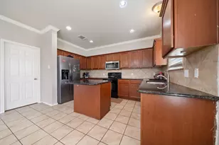 5312 Tama Dr, Waco, TX 76708 - Photo 10