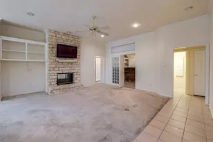 4734 Village Oak Dr, Arlington, TX 76017 - Photo 14