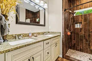 27 Lakewood, Trinity, TX 75862 - Photo 16