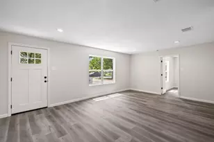 5512 Korth St, Sansom Park, TX 76114 - Photo 4