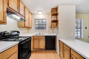 619 Race St, Crowley, TX 76036 - Photo 12