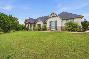 198 Cedar Mountain Dr, Weatherford, TX 76085 - Photo 4