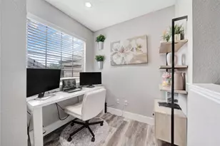 8518 Coppertowne Ln, Dallas, TX 75243 - Photo 18
