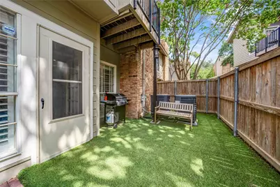 8518 Coppertowne Lane, Dallas, TX 75243 - Photo 34