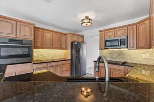 626 E Eubank St, Mabank, TX 75147 - Photo 8