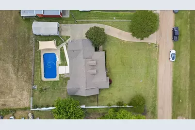 626 E Eubank Street, Mabank, TX 75147 - Photo 26