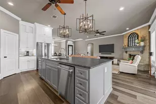 609 Hunton Ln, Robinson, TX 76706 - Photo 12